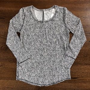 NWT-LOFT Black and White Pattern Tee